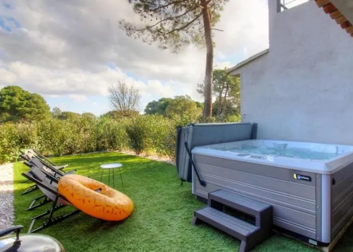 Tatil Evi Moderne Cala Rossa Bay Les Oceanides